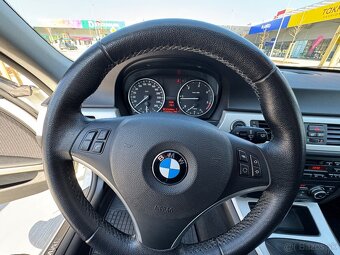 BMW rad 3 Touring 318d Touring - 11