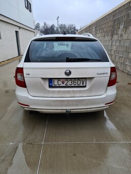 Škoda Superb 2.0TDI 2011 - 11