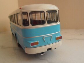 Ikarus 620   1/43 - 11