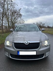 Škoda Superb Combi 2.0 TDi 103kw 2011 - 11