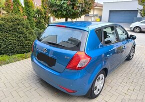 Kia Ceed 1.6 CRDi 1Majitel Kupene Na SK - 11