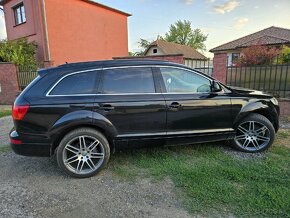 Audi Q7 3.0 TDi Quattro - 11