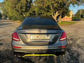 Mercedes E AMG 53 Look - 11