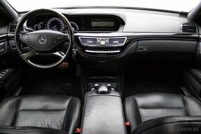 Mercedes-Benz S trieda S500 4matic LONG - 11