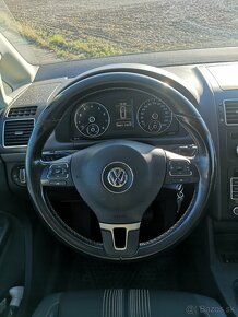 Volkswagen Touran 1.2 TSI BlueMotion MATCH - 11