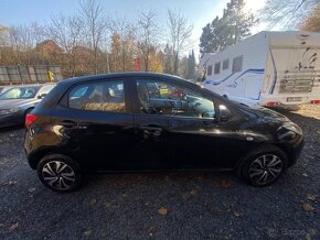 Mazda 2 1.3i 16V 55kW klimatizace ABS 171tkm ČR - 11