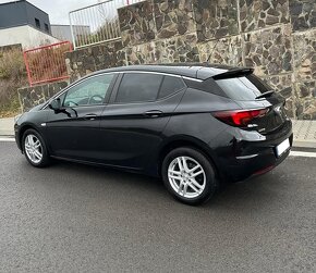 Opel Astra 2020 1.6 CDTi 110k MT6 kúp. v SR 135tis km - 11