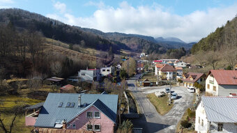 Ponúkame na predaj stavebný pozemok na rodinný dom, 520 m2  - 11