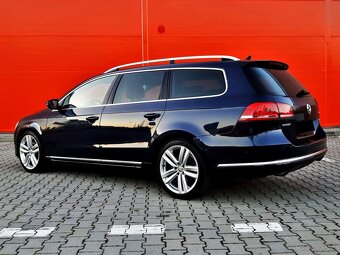 Volkswagen Passat Variant 2.0 TDI BMT 170k Highline 4MOTION - 11