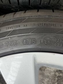 Volkswagen passat R17 letna sada 235/45 R17 - 11