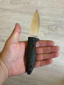 Nôž Benchmade, pevné edc - 11