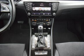 Škoda Superb 2,0 TDI STYLE,DSG,NAVI,1.maj., - 11