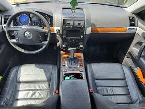 VW Touareg 3,0 V6 TDI Tiptronic - 11