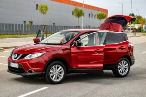 Nissan Qashqai 1,5 dCi (ťažné, pôvod SR, automatická klíma) - 11