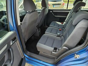 Volkswagen Touran 1.6 TDI 77KW  7 Miestne - 11