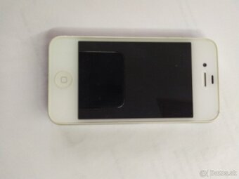 iPhone 4 - 32GB - 11