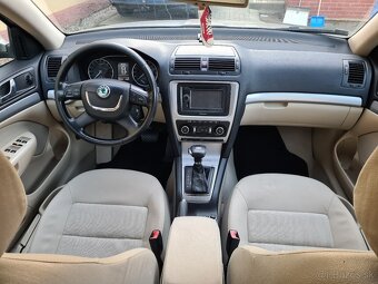 Škoda Octavia 1.6 TDI DSG - 11