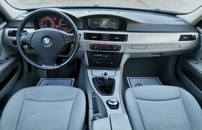 BMW RAD 3 320D E91 TOURING - 11