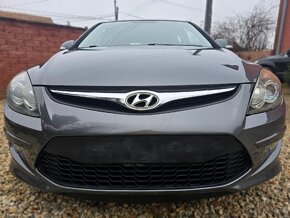 Hyundai i30 1.4i CVVT Facelift 2011 110 000km 1. Majiteľ - 11