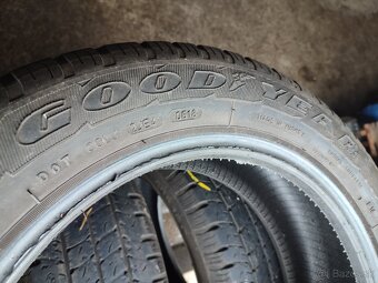 195/60 r16c Goodyear cargo - 11