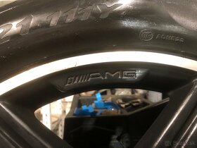 AMG kolesa s letnými pneu Pirelli 295/40 r21 - 11