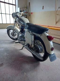 Jawa 250 automatic - 11