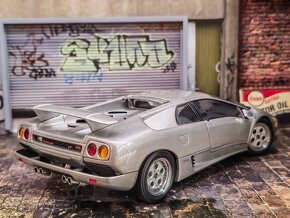 Lamborghini Diablo 1:18 Autoart - 11