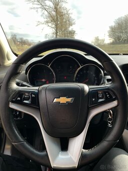 CHEVROLET CRUZE 2,0  VCDI 120 kw - 11