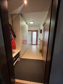 NA PREDAJ: 3,5 izb. byt, 84 m2 + 15 m2 parkovacie miesto v c - 11