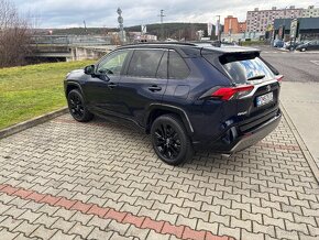 Toyota RAV4 hybrid - 11