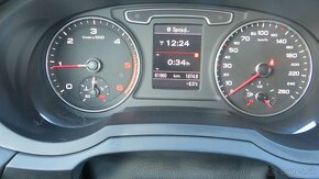 AUDI Q3 62 000 km TOP STAV - 11