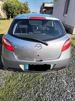 Mazda 2, 1.3 benzín, rok 2010 - 11