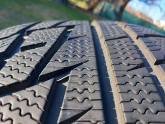 215/45 r16 zimne pneumatiky - 11