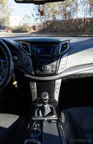 Hyundai i40 1.7 2015 - 11