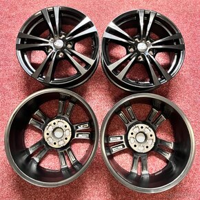 5x114,3 R17 Originál alu Hyundai - černé - ET 47 - 11