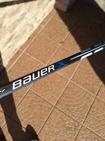 Nové hokejky Bauer a CCM-práva strana - 11