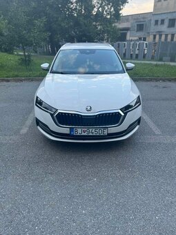 Predám ŠKODA OCTAVIA 4 COMBI 7/2020, DSG 2.0 TDI 110kw✅ - 11