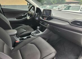 Hyundai i30 1.4-AUT-NAVI-KAMERA-FASTBACK - 11