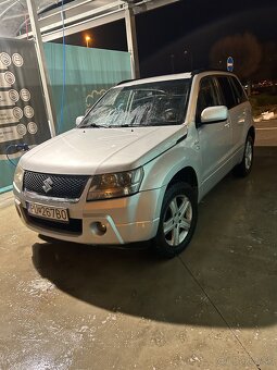 Suzuki Grand Vitara 1.9 DDiS 4x4 - 11