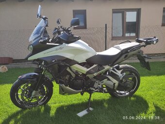 HONDA CROSSRUNNER VFR 800 X - 11