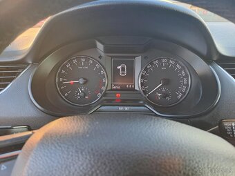 Škoda octavia 3 combi 4x4 2,0TDI 110KW 243 500km - 11