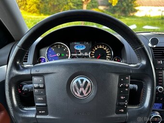 Volkswagen Touareg 3,0 TDI V6 A/T - 11