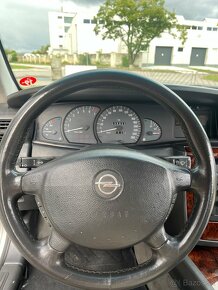 Opel Omega 3.2 V6 - 11