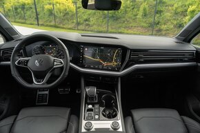 Volkswagen Touareg R-Line 4motion - 11