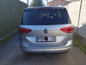 Volkswagen Touran Comfortline 2.0 TDI--DSG 2020 - 11