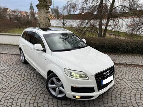 Audi Q7 3.0TDI 3x S-LINE QUATTRO 7 místné - 11