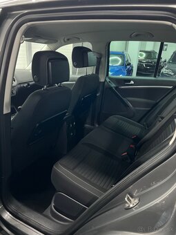 Volkswagen Tiguan 2.0tdi 103kw facelift 2014 výbava Cup - 11