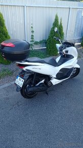 Skúter Honda PCX 125 M3 7/2020 - 11