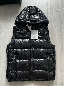 Moncler - 11