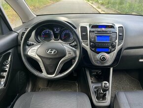 Hyundai ix20 1.6i 92kw 6rychl 1maj v ČR TOP VÝBAVA - 11